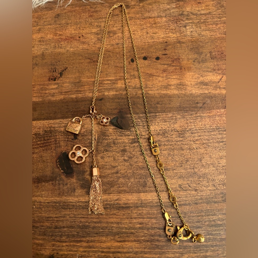 Vintage Henri Bendel Tassel, Padlock, Clovers Charm Necklace, Rose GoldTone, 38” - Picture 3 of 6